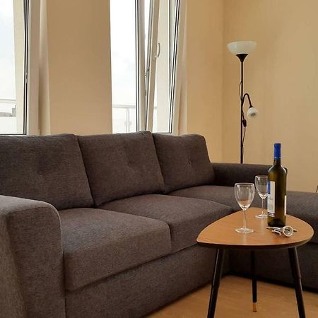 Sky Blue Danube Apartment Ruse Exterior foto