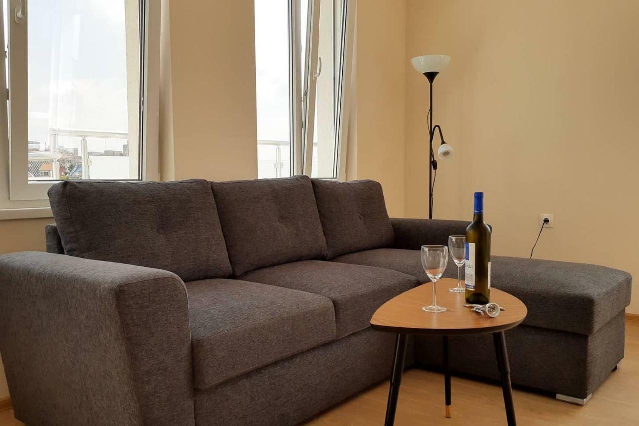 Sky Blue Danube Apartment Ruse Exterior foto