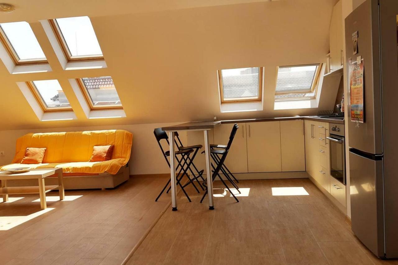Sky Blue Danube Apartment Ruse Exterior foto